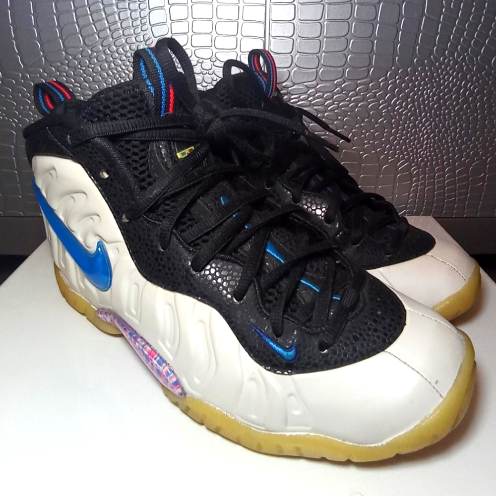 Nike Lil Posite Foamposite Pro sneakers boys size 6Y